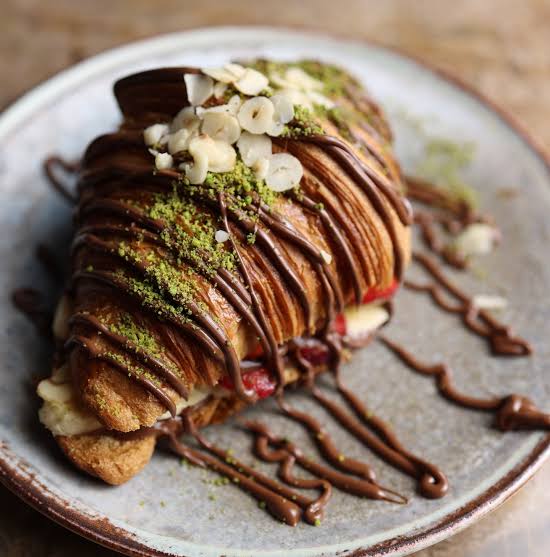 KRUVASAN TATLI ÇEŞİTLERİ